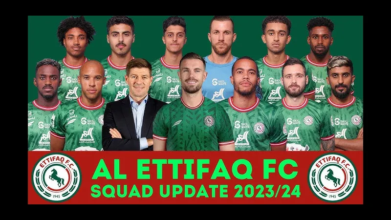 Cầu thủ Al Nassr vượt qua Al Ettifaq trong tình huống bóng đá gay cấn Cầu thủ Al Nassr vượt qua Al Ettifaq trong tình huống bóng đá gay cấn