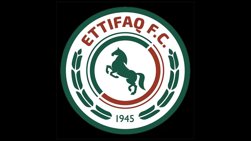 Cầu thủ Al Nassr đang tấn công quyết liệt trước Al Ettifaq Cầu thủ Al Nassr đang tấn công quyết liệt trước Al Ettifaq