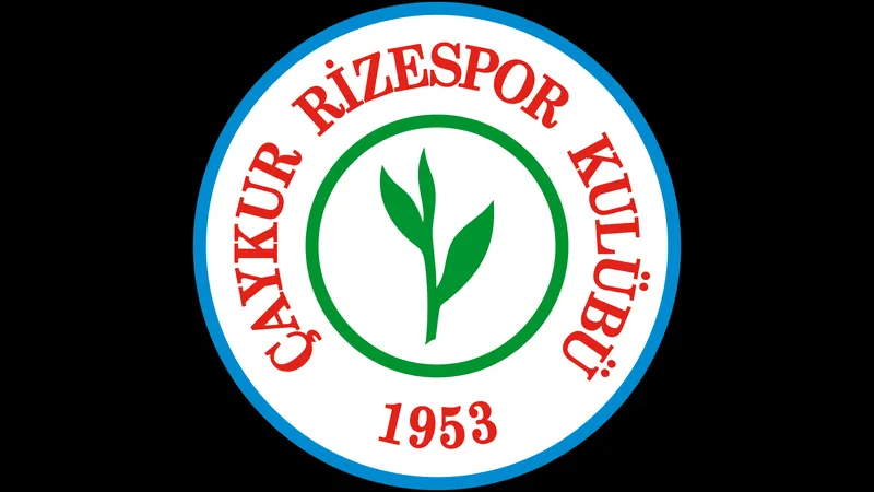 Cầu thủ Fenerbahce và Rizespor đối đầu gay cấn trên sân Cầu thủ Fenerbahce và Rizespor đối đầu gay cấn trên sân